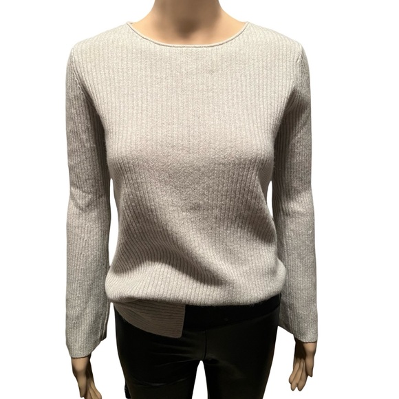 Beautiful cashmere sweater - Picture 4 of 11